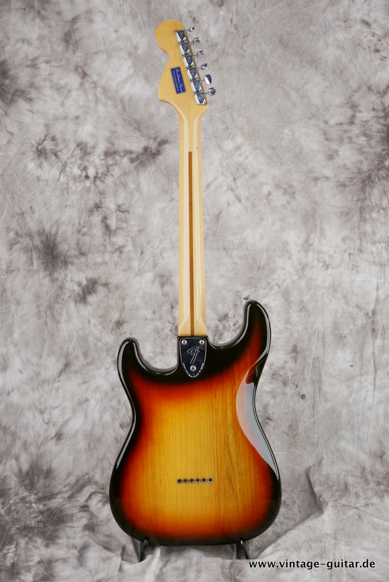 Fender Stratocaster_hardtail_sunburst_1980-002.JPG
